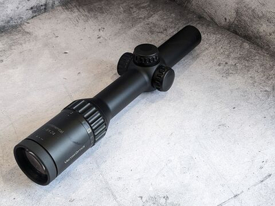 Оптический прицел Vector Optics Continental 1-8x24