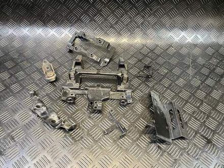 Крепления Yamaha FZ1 Fazer RN17 (одним лотом)