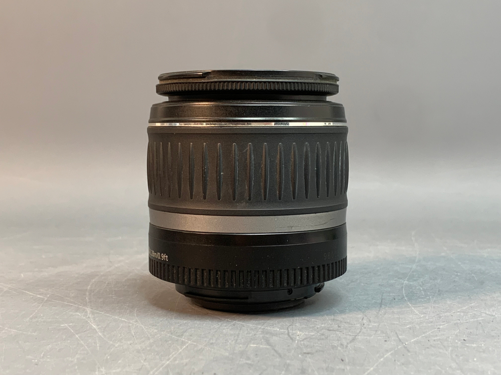 Canon EF-S 18-55mm f/3.5-5.6 IS II