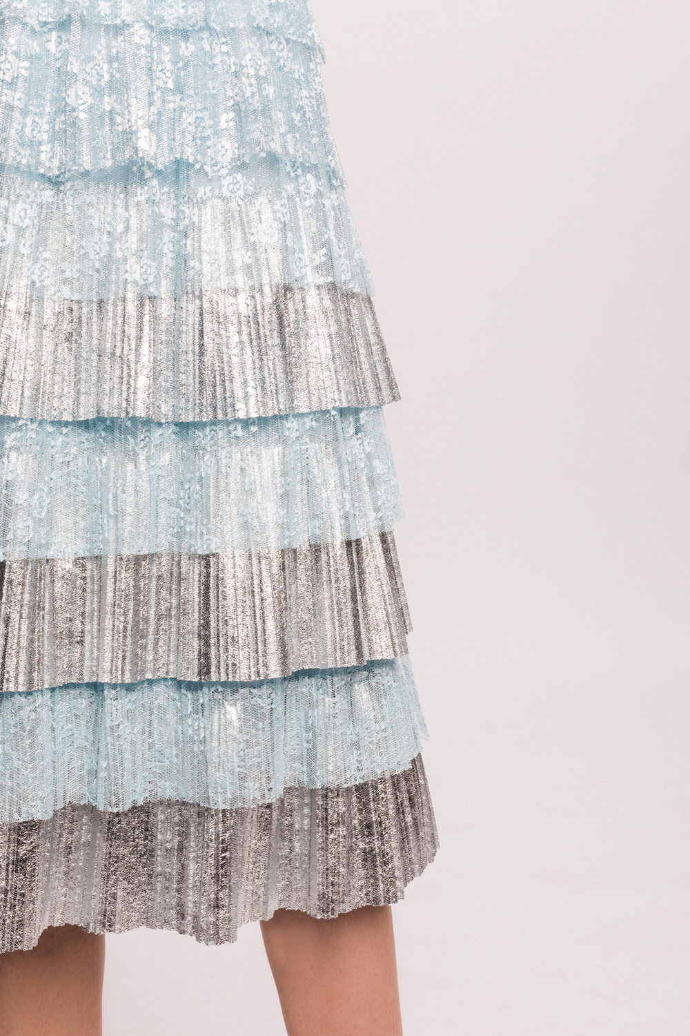 Платье Nissa миди с кружевными деталями