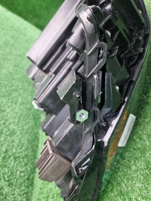 Фара левая Lexus RX 5 (2022-н.в.) LED