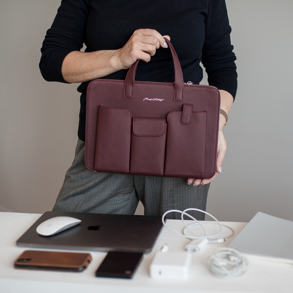 Сумка кожаная для MacBook Pro 13"-14" Bocage с карманами бордового цвета