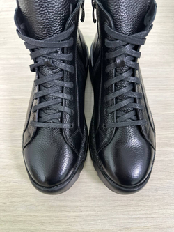 Ботинки женские(мех) 39р уценка_1332