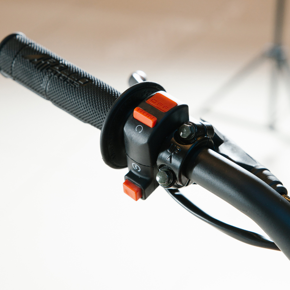 Питбайк Apollo RXF Freeride 150 X-LE 19/16 Красный
