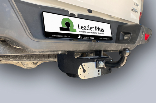 Фаркоп с унив. электрикой Smart для NISSAN NAVARA Double Cab (D40) (со ступенькой) 2005-/ DONGFENG RICH 6 (DF6) 2021 -  арт.N107-F