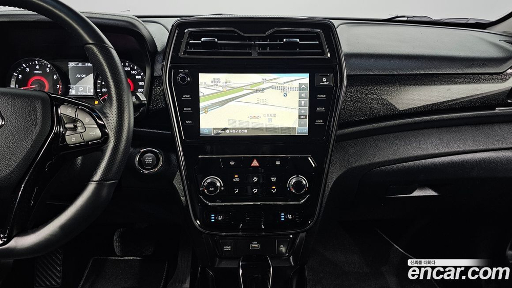 KG Mobility (Ssangyong) Very New Tivoli Бензин 1.5 2WD (03.2020)