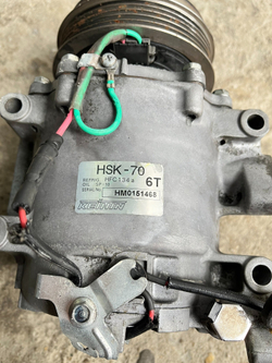 Автомобильный компрессор кондиционера Honda Fit/Jazz/City 1.5/1.3/1.8 GM2