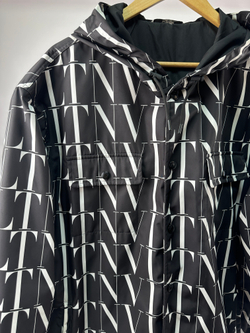 Куртка Valentino