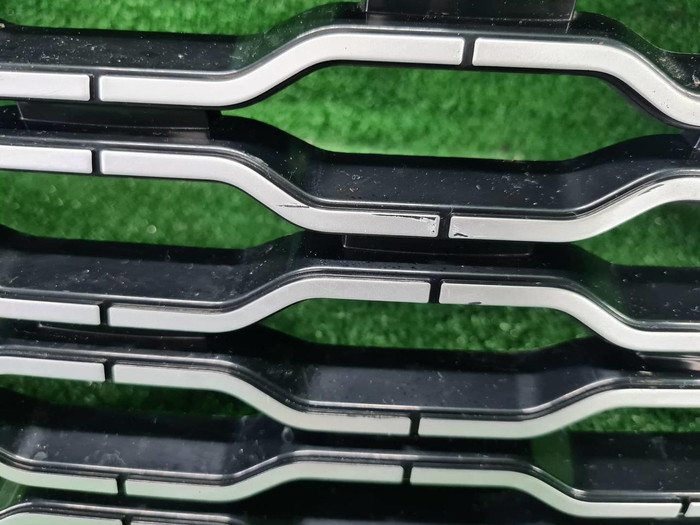 Решетка радиатора Range Rover Vogue 4 L405 (2017-2022)