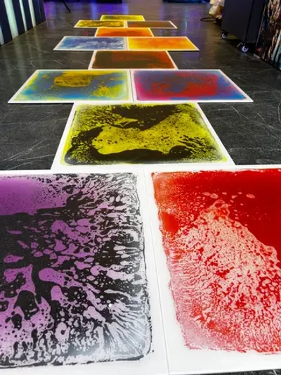 Плитка "Живой пол Клякса"