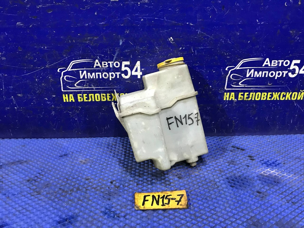 Бачок омывателя NISSAN PULSAR 2000