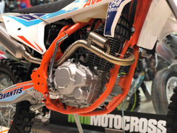 Мотоцикл Avantis Enduro 250 21/18 (ZS172FMM, возд.охл.) 2020 (Белый (K)