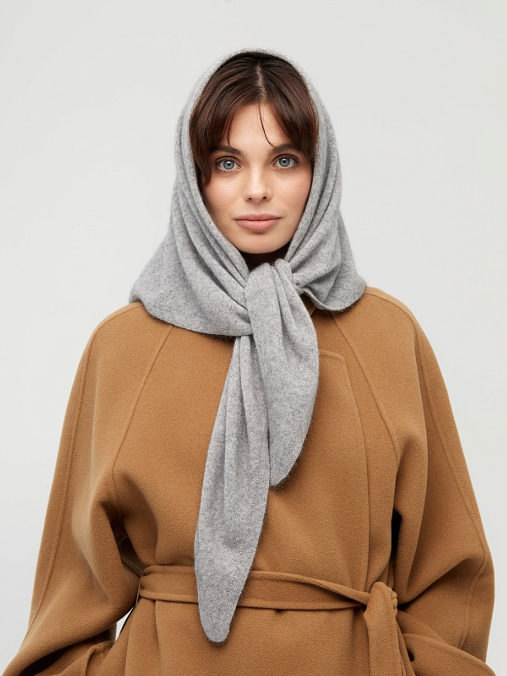 Оренбургский платок-косынка К820-03 серый