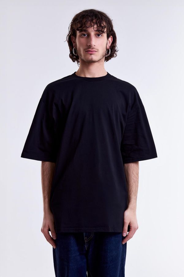 Футболка БЛАНК Черная - фото 2