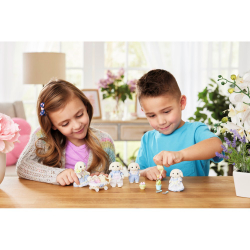 Sylvanian Families - Семья цветочных кроликов 5735 / артикул   5735  / GTIN 5054131057353