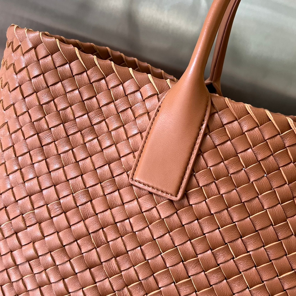 Bottega Veneta Large Cabat