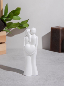 Набор  Статуэтка Пара с сердцем и Рельеф на подносе