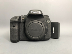 Canon EOS 7D 18.300 кадров
