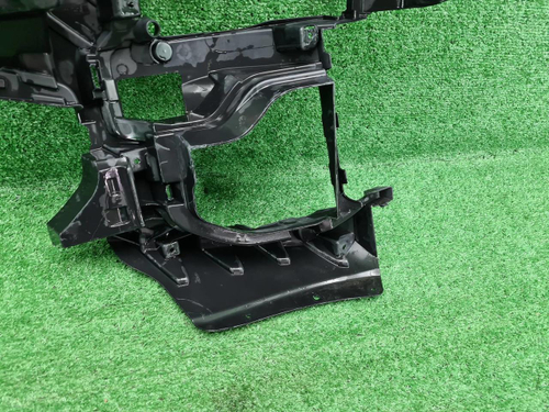 Кронштейн перед. бампера BMW X5 G05 18-23 M-paket
