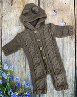 Вязаный комплект на выписку 5 предметов  "Круже" (Одеяло утеплен., бант, пинетки, комбинезон, шапка) (Цвет: Розовый)