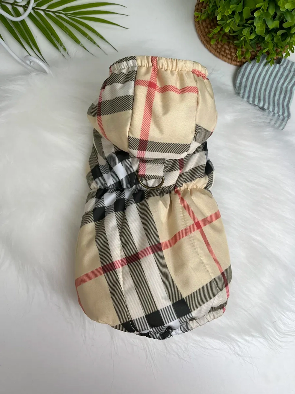 Утепленный жилет для собак и кошек