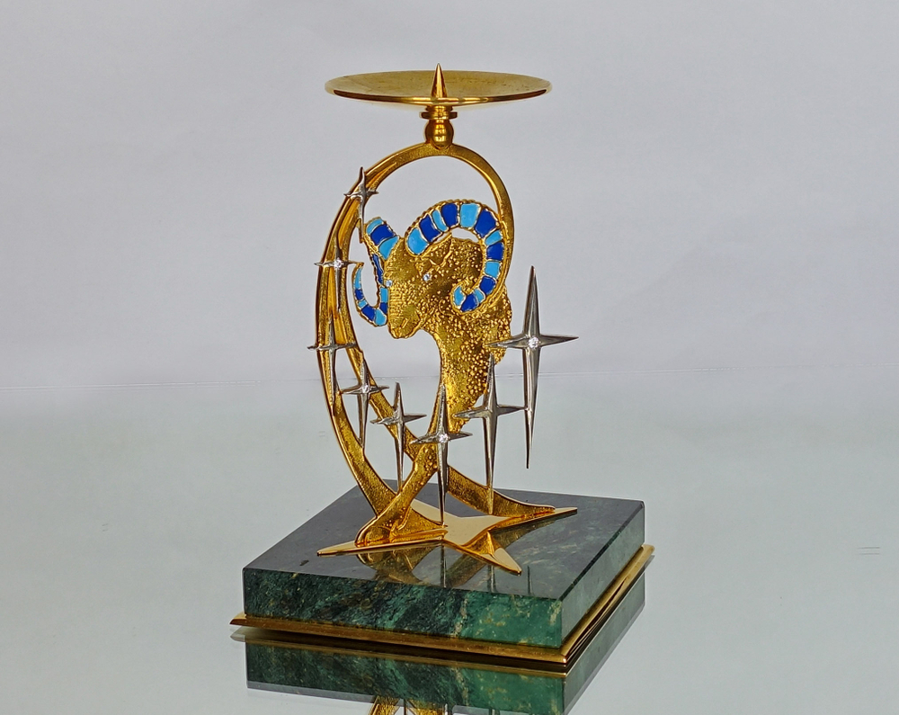 Подсвечник "Козерог"
