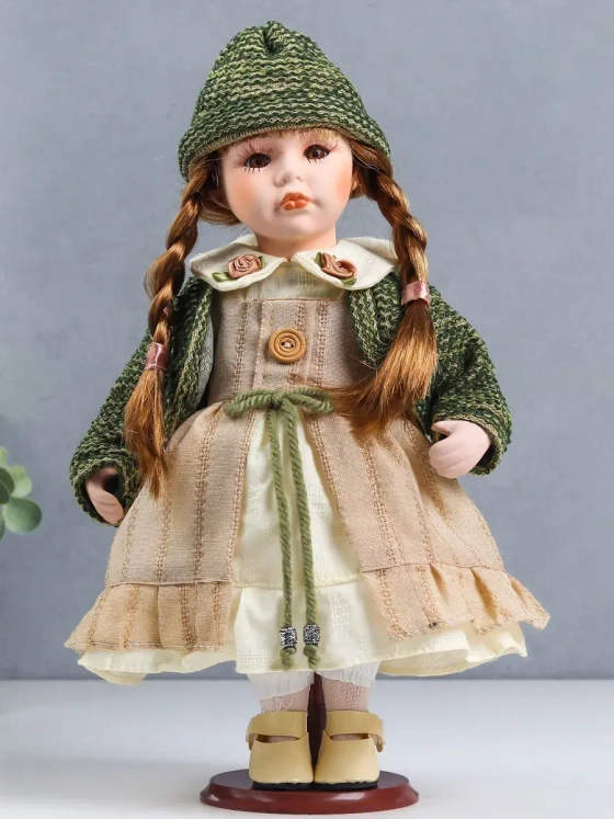 Кукла керамическая фарфоровая Василиса в платье 30 см