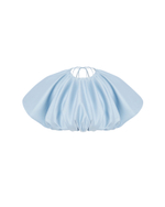 Топ из атласа с открытой спиной