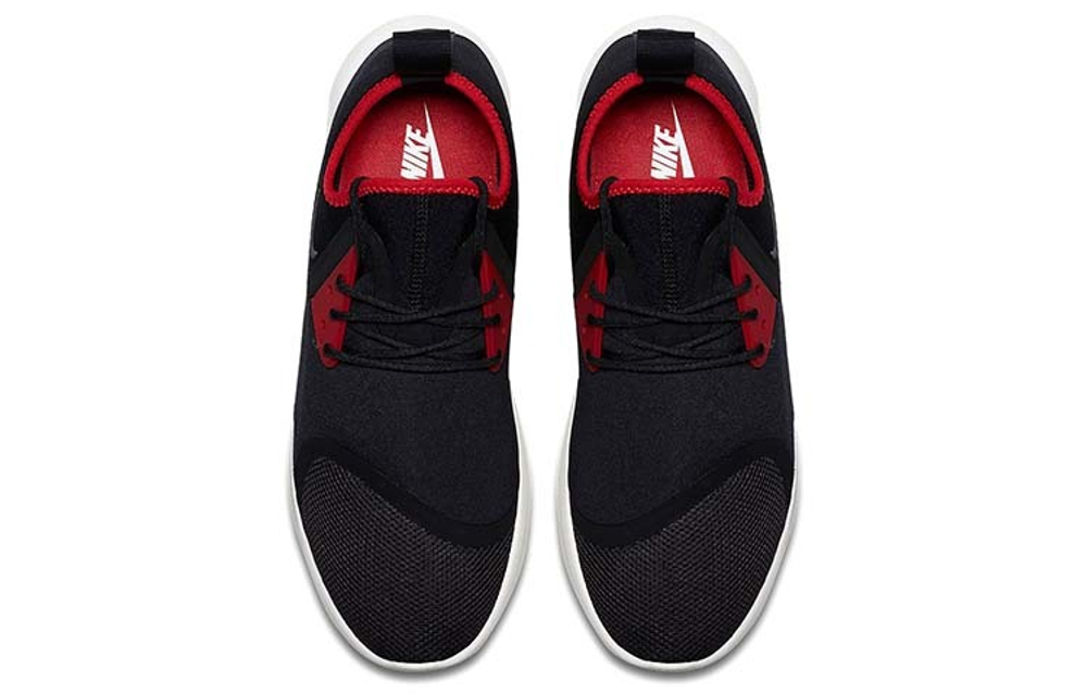Кроссовки Nike Lunarcharge Essential