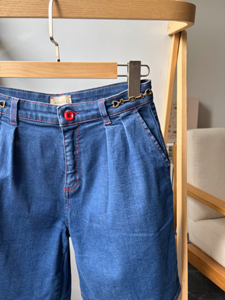 Джинсовые шорты Gucci, 152