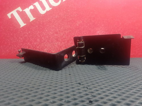 Петля спальника левая