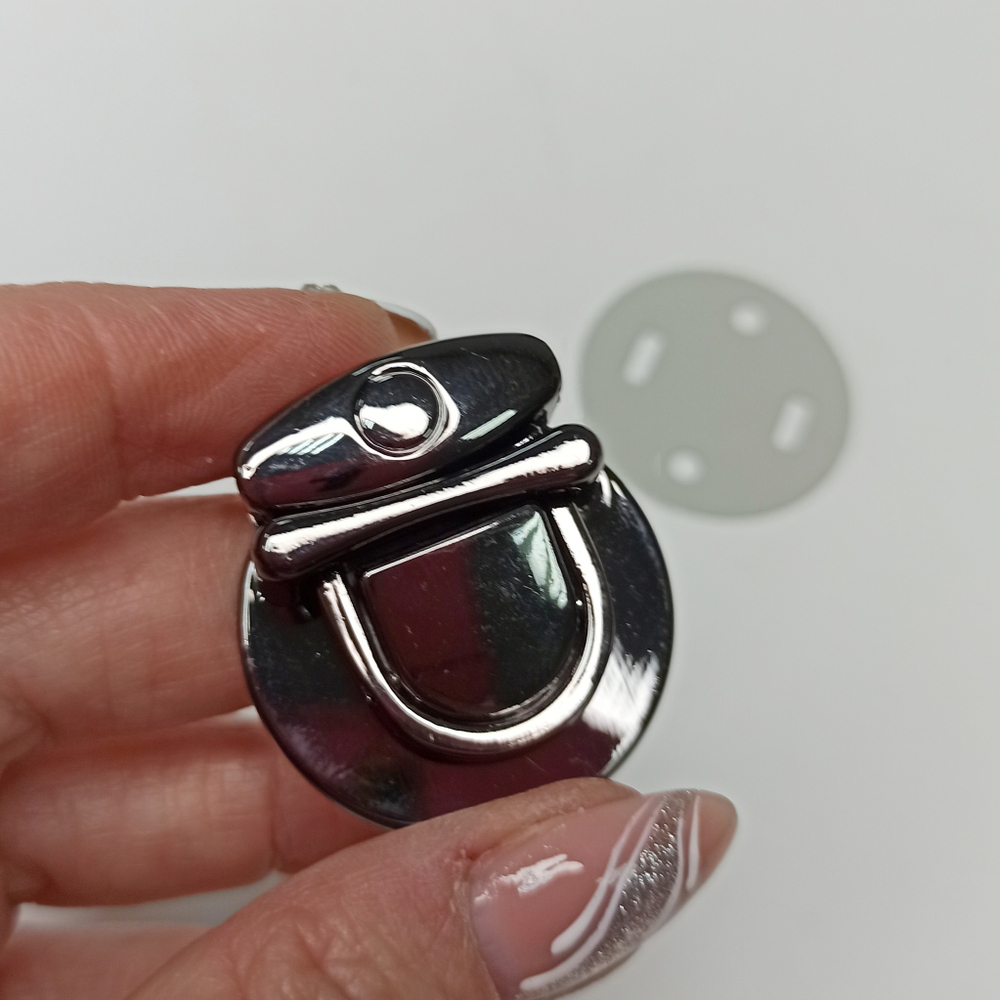 Замок вертушка на винтах 30*35 Черный никель