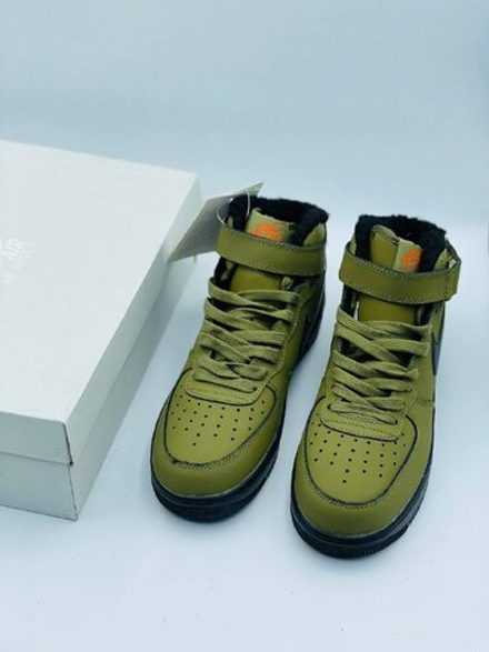 Зимние кроссовки NIKE AIR FORCE