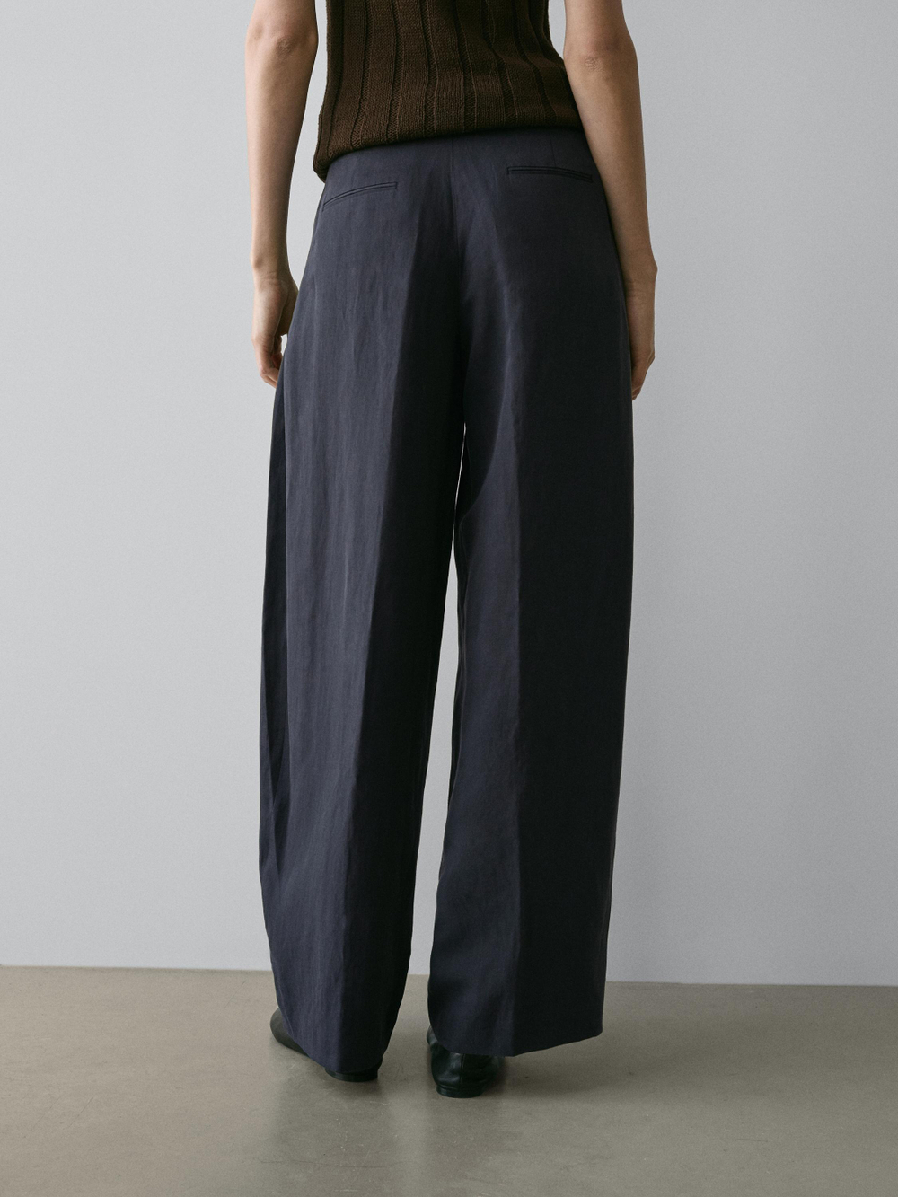 Massimo Dutti Свободные брюки со складками, темно-синий