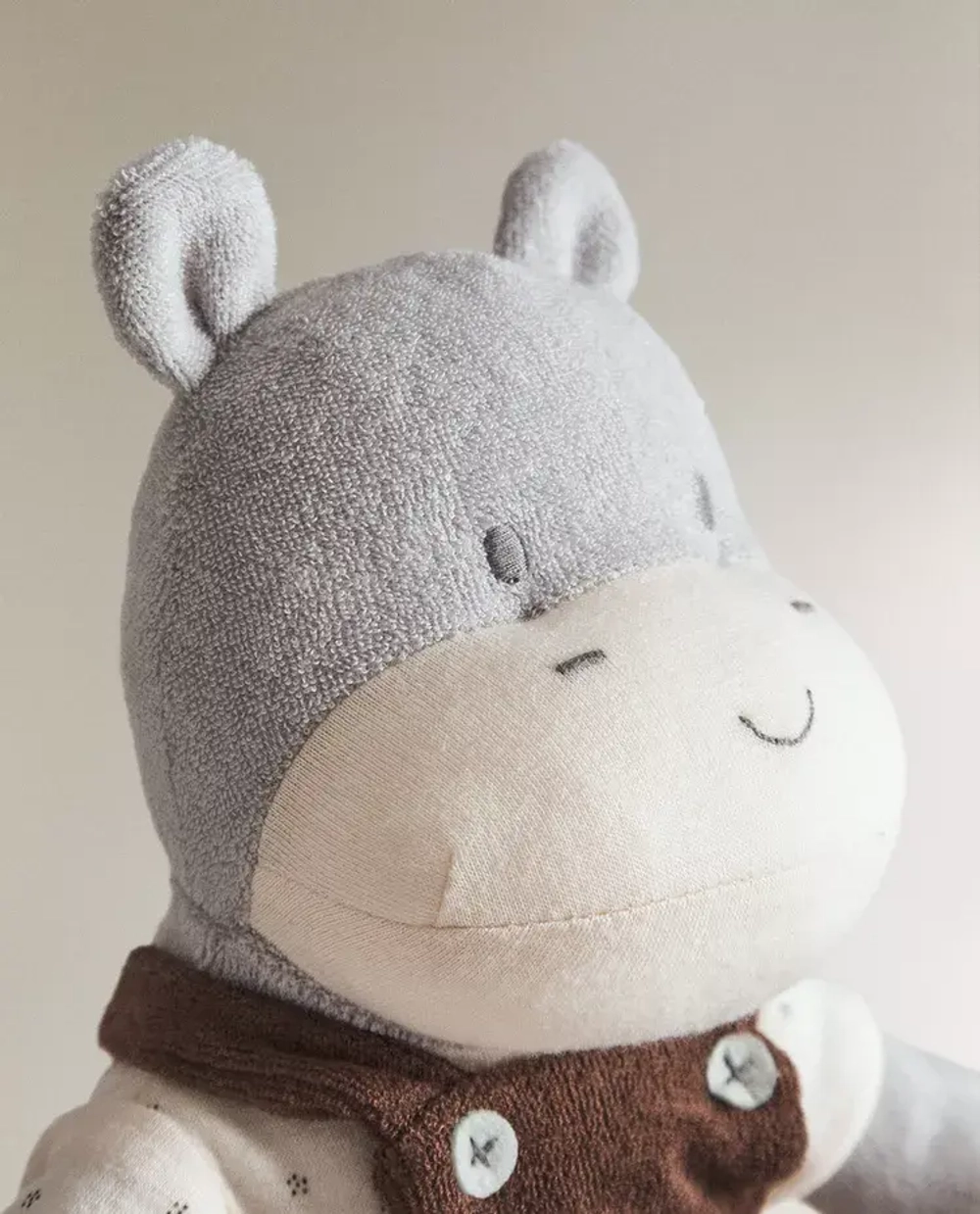 ZARA HOME ДЕТСКАЯ МЯГКАЯ ИГРУШКА "МУЗЫКАЛЬНЫЙ ГИППОПОТАМ", СЕРЫЙ