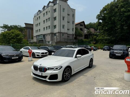 BMW 5 Series (G30) 520i M Sports (06.2021)