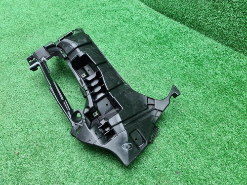 Кронштейн ПТФ правый BMW X3 G01 (17-21) M-paket