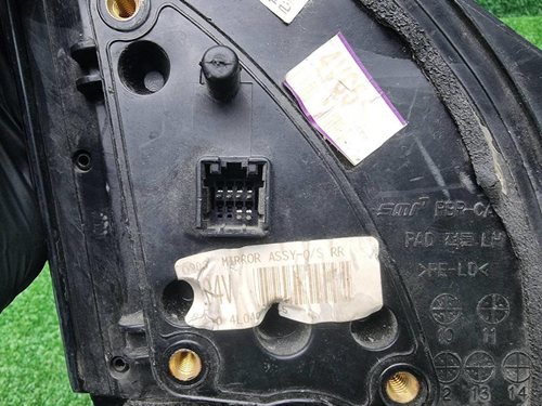 Зеркало левое Hyundai Solaris 1 (2010-2017) 6 конт