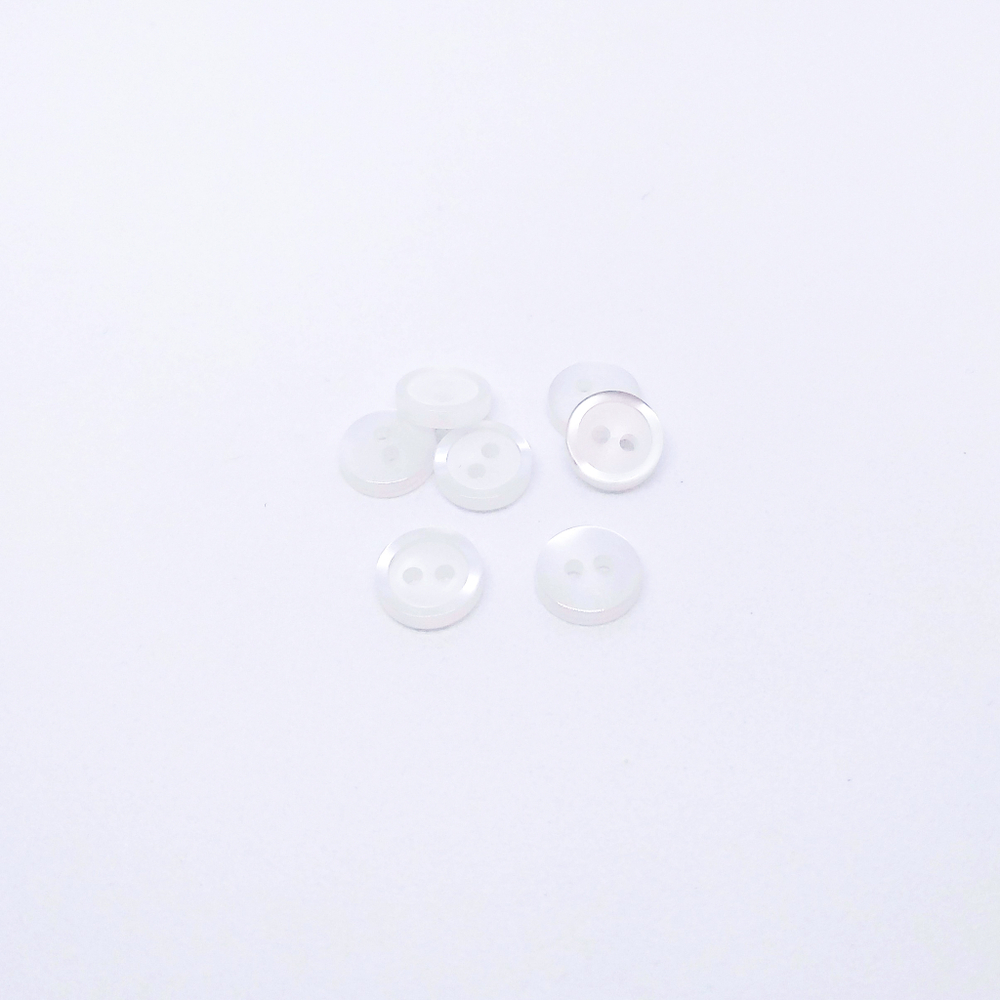 Пуговицы №983 NE73 Wht 14L