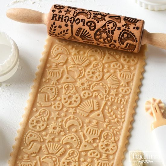 Малая скалка с узором Россия