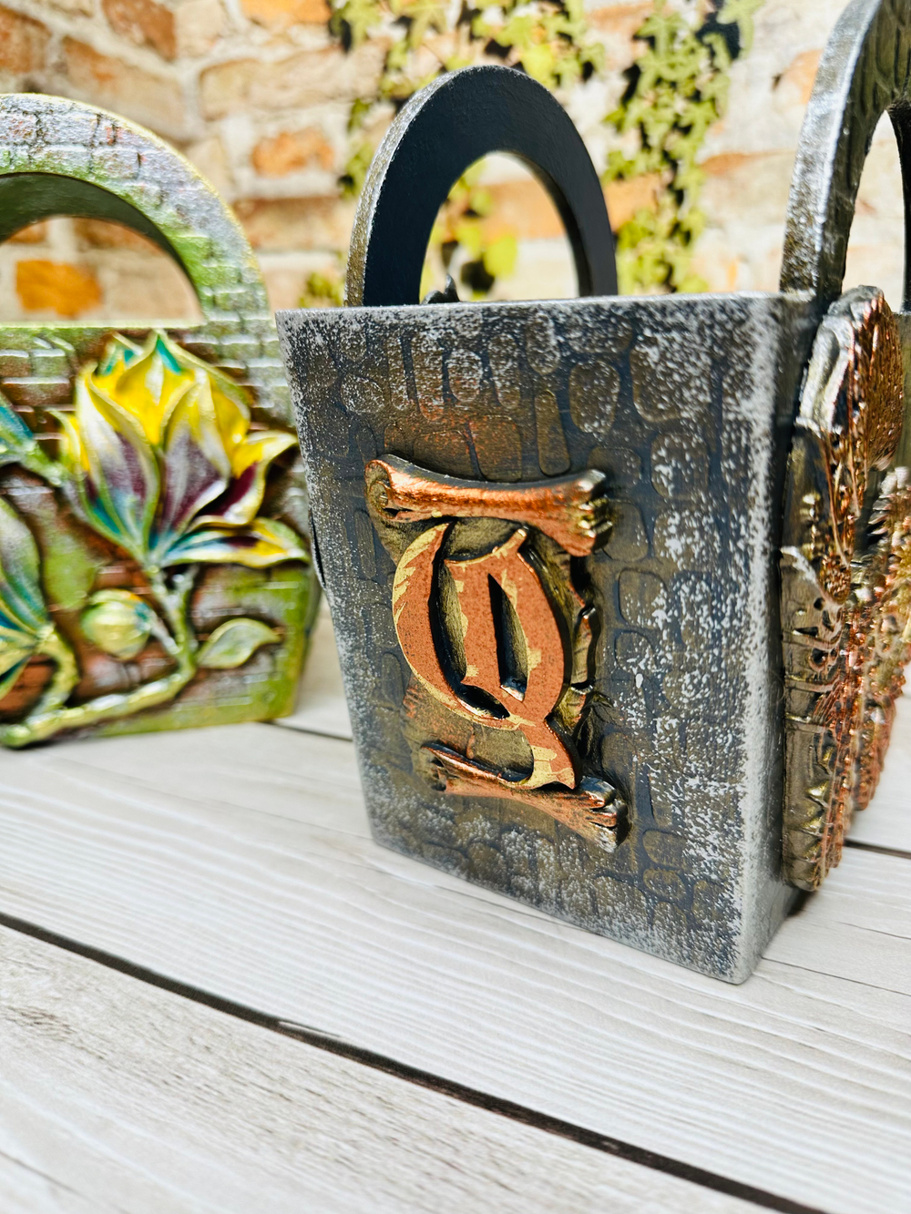 Корзиночка "Алиса и Чеширский кот"