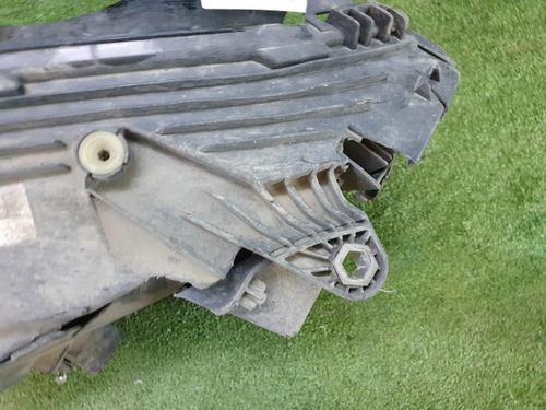 Битая Фара правая Mercedes GLC X253 (19-22) LED