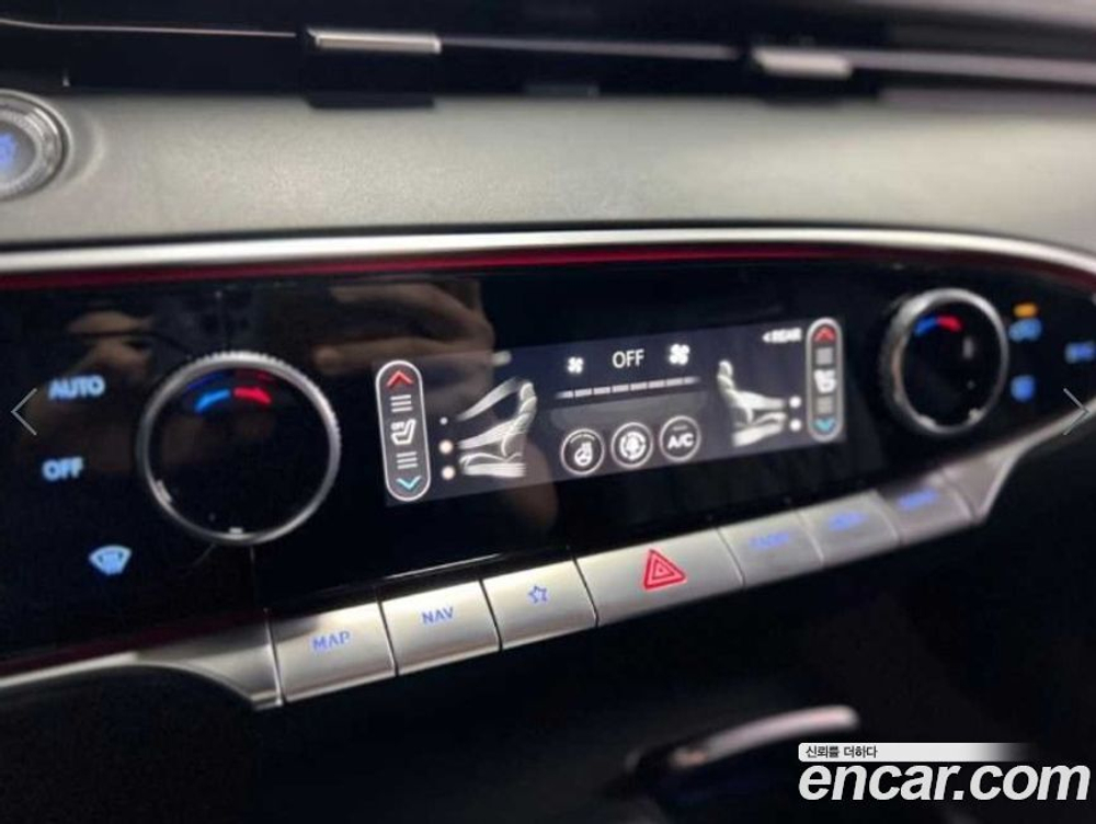 Genesis GV70 2.5T Бензин AWD (12.2021)