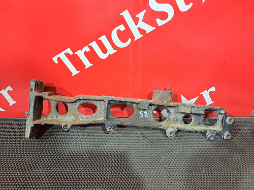 Кронштейн глушителя