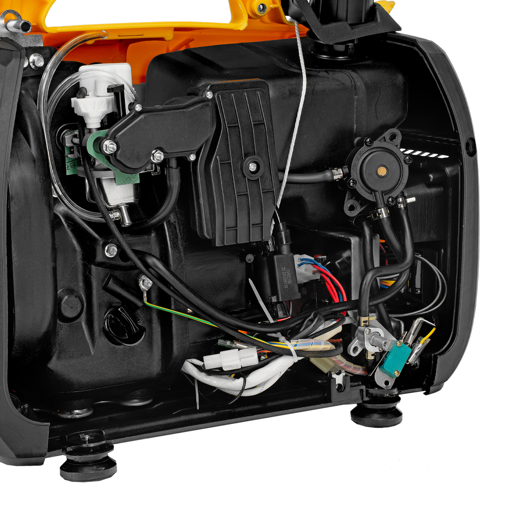 Генератор инверторный GT-1200iS, 1.2 кВт, 230 В, бак 2.4 л, закрытый корпус, ручной старт Denzel