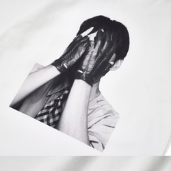 Мерч T-Shirt (V)