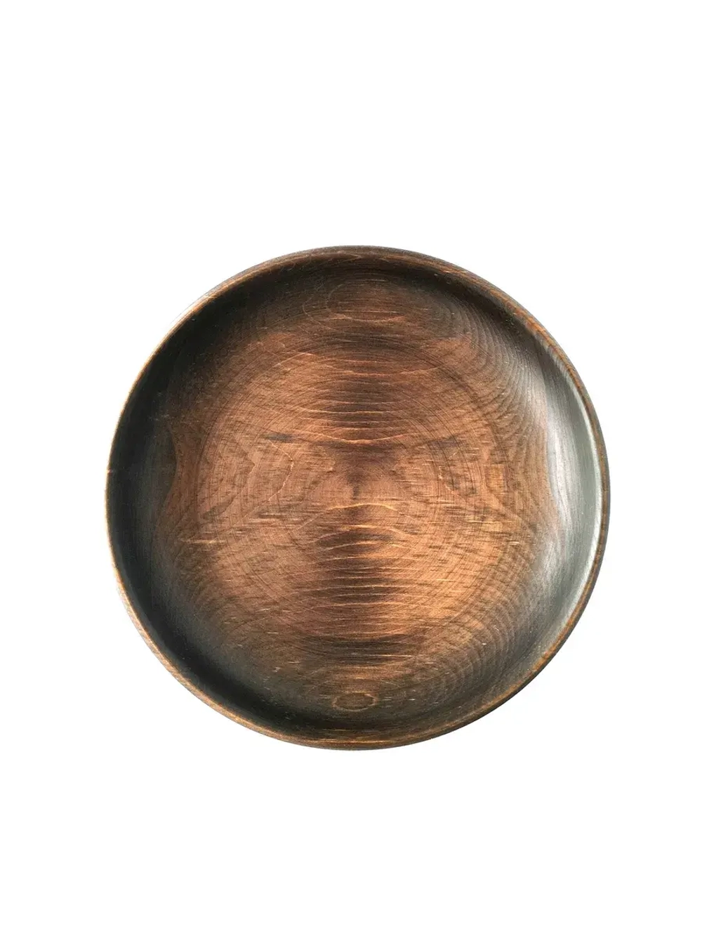 Деревянная сервировочная тарелка из кедра