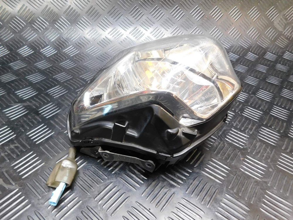 Фара Honda NC700XA LD RC63 050672