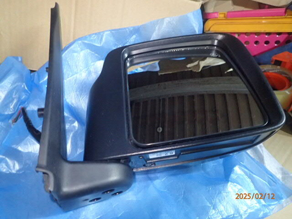 зеркало правое Suzuki Jimny JB64V 74W