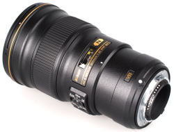 Nikon 300mm f/4.0E PF ED VR AF-S Nikkor